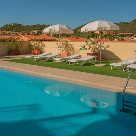 شقة Stylish Le Fontane 1 Bedroom Sleeps 2 Num0754 فيلاّسيمِيوس
