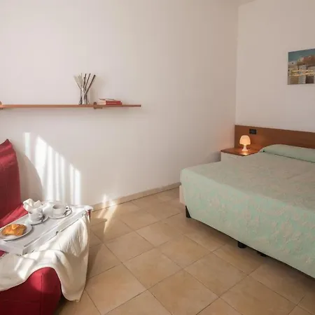 شقة Stylish Le Fontane 1 Bedroom Sleeps 2 Num0754 *