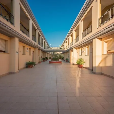 Stylish Le Fontane 1 Bedroom Sleeps 2 Num0754 شقة *